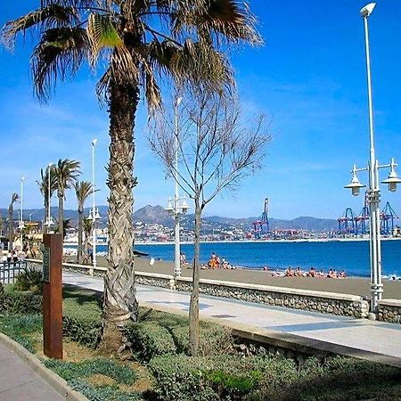 4 Capulino Apartamentos Malaga Ngoại thất bức ảnh