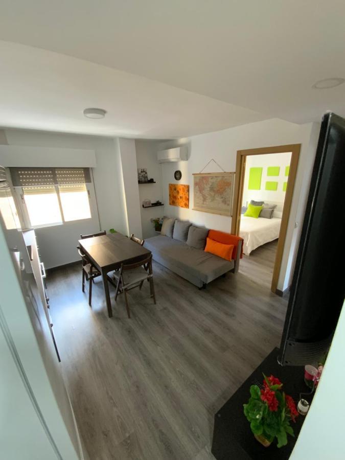 4 Capulino Apartamentos Malaga Ngoại thất bức ảnh