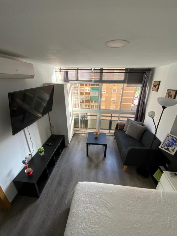 4 Capulino Apartamentos Malaga Ngoại thất bức ảnh