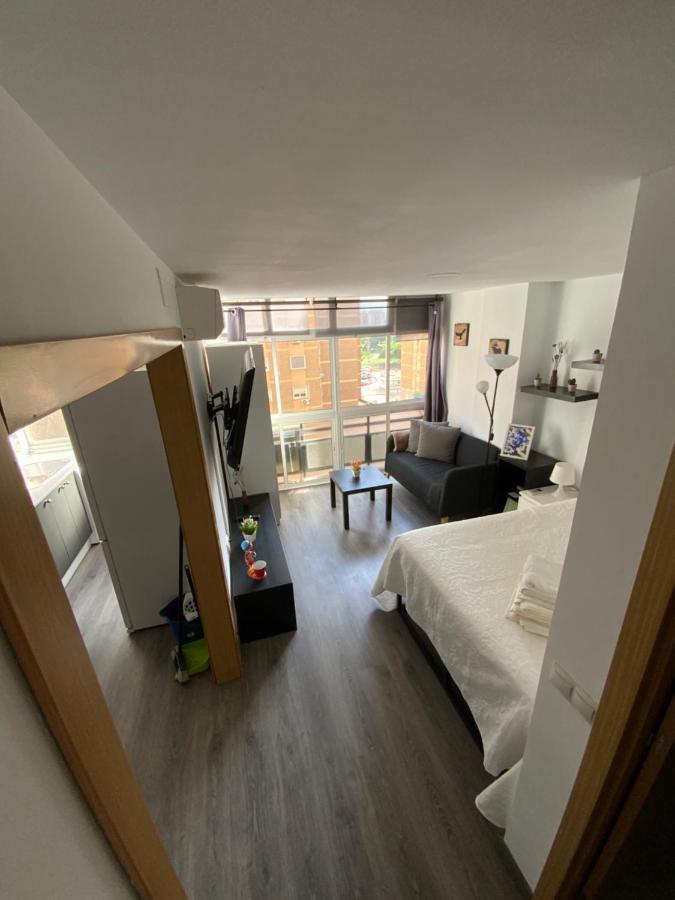 4 Capulino Apartamentos Malaga Ngoại thất bức ảnh